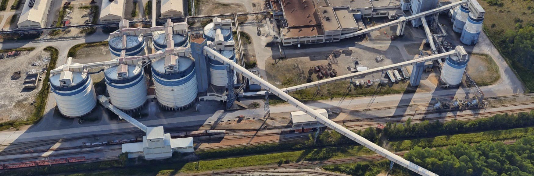 124' x 127' High, Alumina Silos for a Metals & Mining Facility